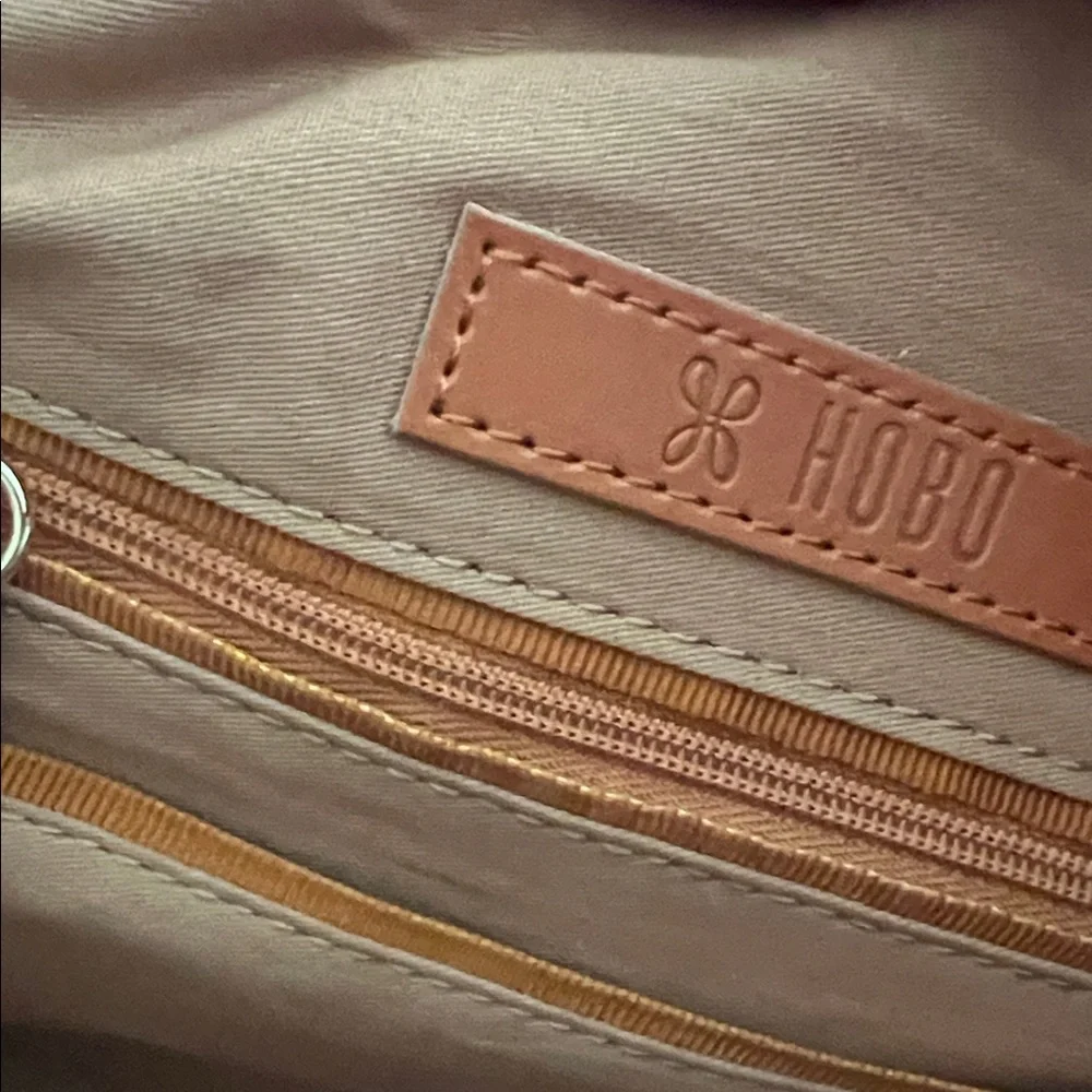 HOBO navy leather bag - Picture 3 of 4